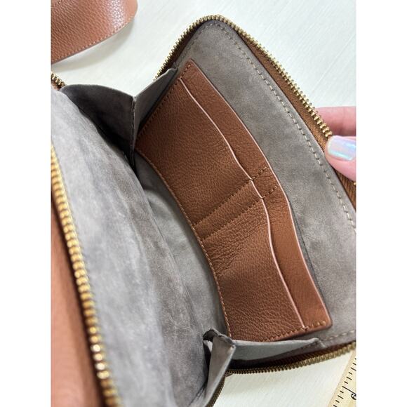 Aquatalia Soho Crossbody Bag Brown Tan Leather Gold Hardware Small Supple Pebble - Picture 10 of 10